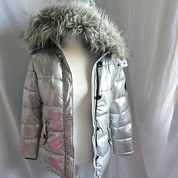girls metallic puffer coat